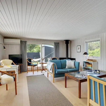 Vuokko - 400m From The Sea By Interhome