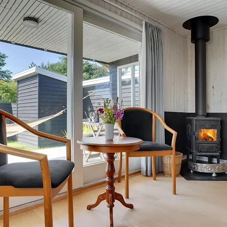 Semesterbostad Vuokko - 400m From The Sea By Interhome
