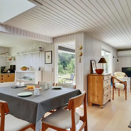 Vuokko - 400m From The Sea By Interhome *